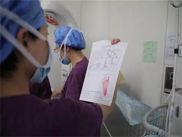 3段奶粉如何正确转奶？方法有哪些？